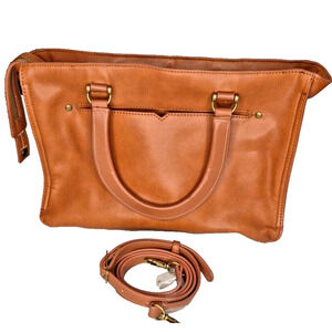 Universal Thread Goods Co. Tan Faux Leather Purse Handbag M Pockets Zip Closure